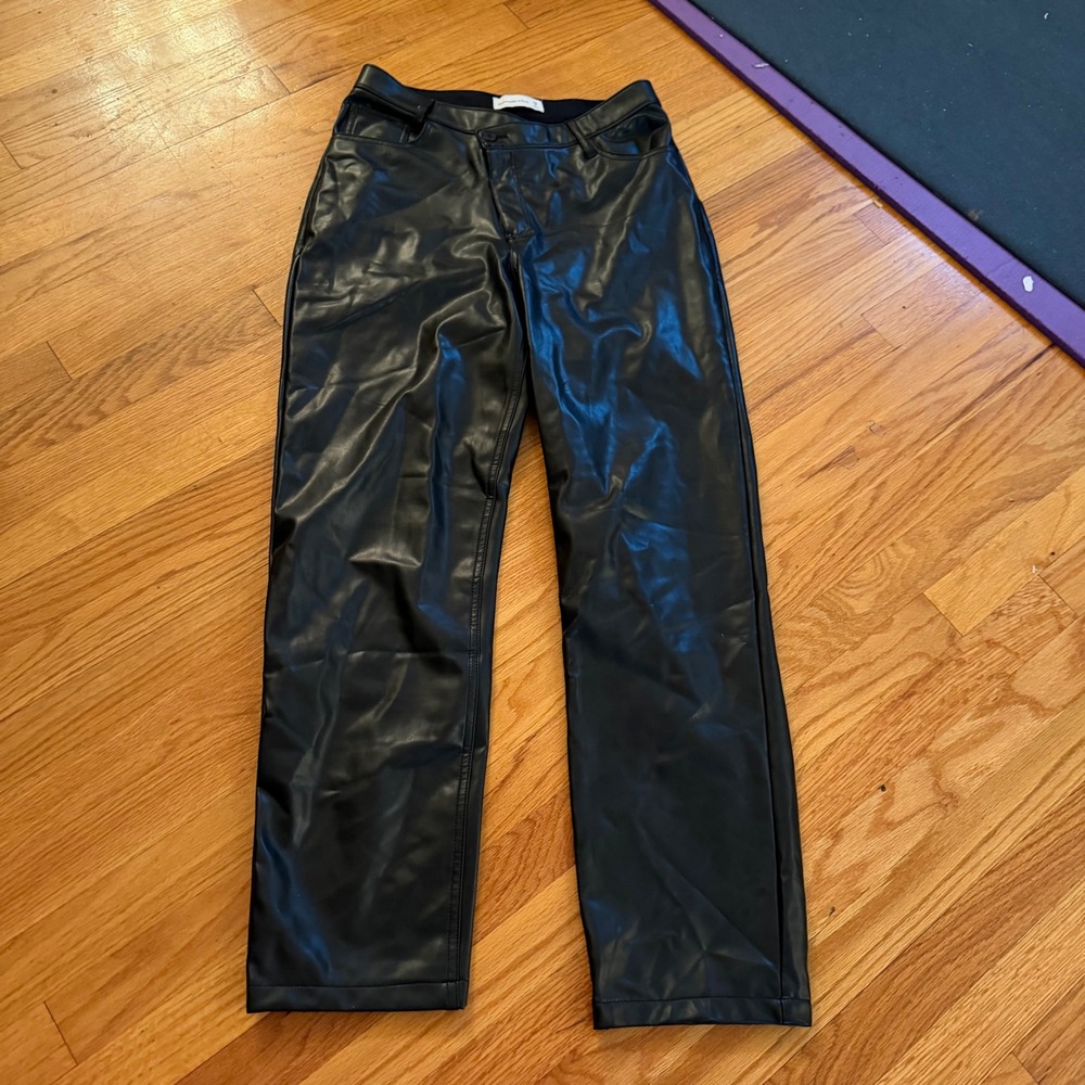 Abercrombie & Fitch Vegan Leather Pants Black 8 Straight Leg Night Out Edgy